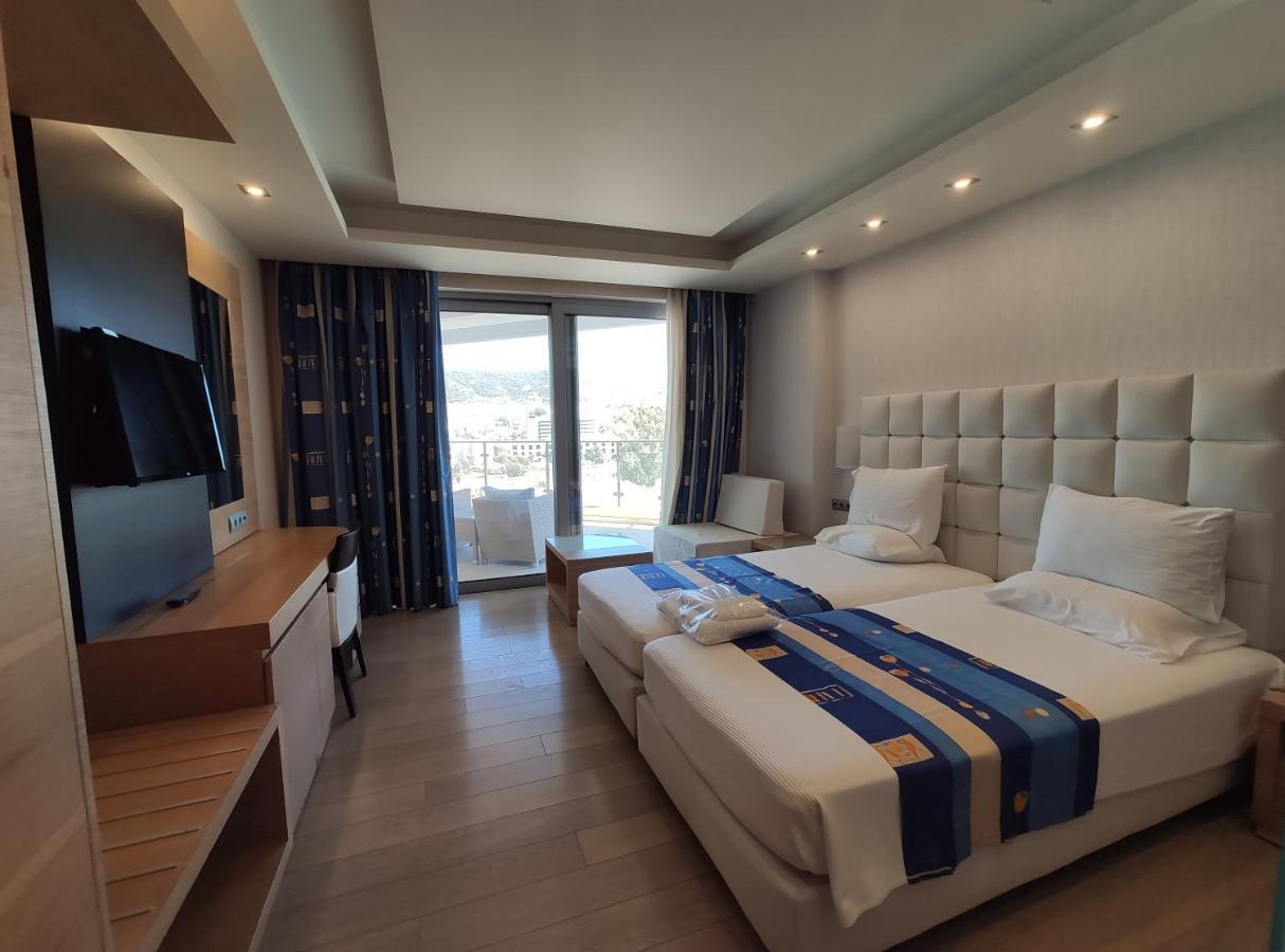 Konstantinos Palace Карпатос Екстериор снимка